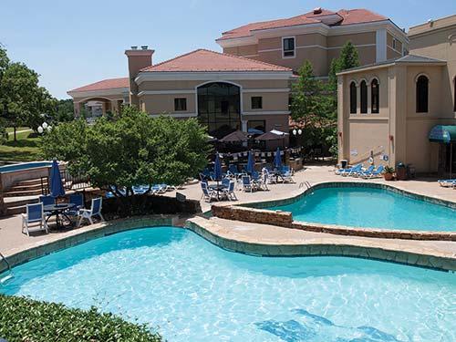 Resort Img